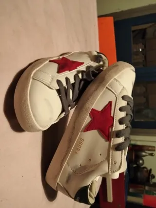 Golden Goose Bambas Blancas y Rojas