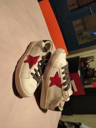 Golden Goose Bambas Blancas y Rojas