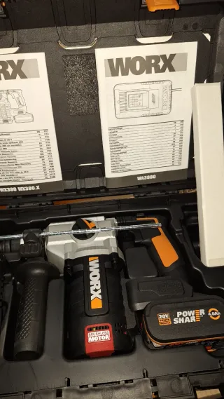 Martillo Percutor Worx WX380 20V 4Ah SDS Plus