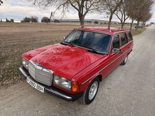 Mercedes-Benz 300 TD W123