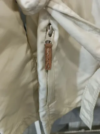 Gabardina beige de mujer