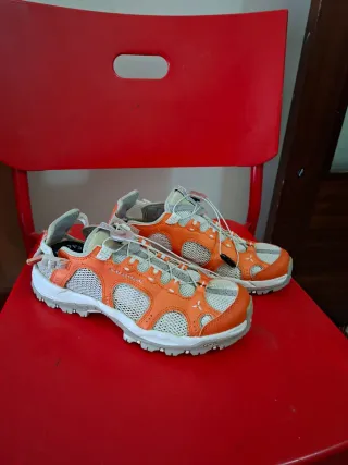 Zapatillas Salomon Techamphibian Naranja/Blanco