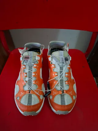 Zapatillas Salomon Techamphibian Naranja/Blanco