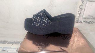 Zapatos de cuña Rocada denim con lentejuelas