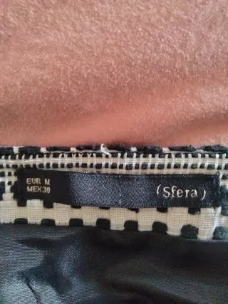 Falda Sfera Talla S/36/8 Estampado Geométrico