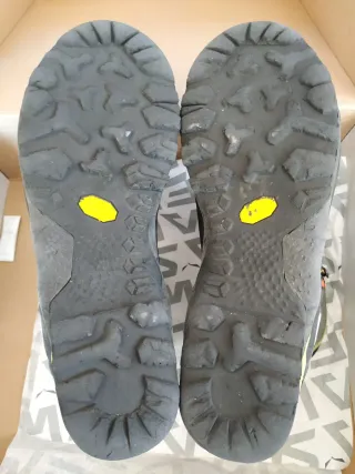 SALEWA BOTAS MODELO MS MTN TRAINER MID GTX T-44'5