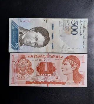 Lote 21 Billetes Extranjeros