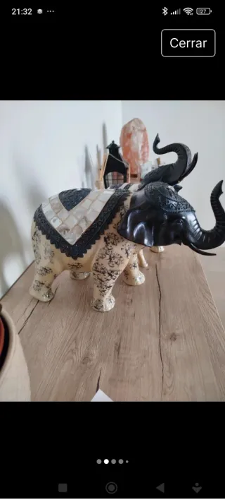 Familia de elefantes decorativos