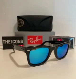 Occhiali Ray-Ban Wayfarer neri lenti blu