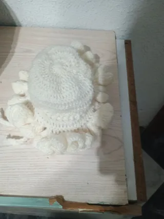 Gorro de bebé tejido