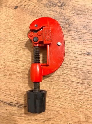 Cortatubos profesional rojo