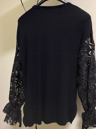 Jersey negro punto y encaje. Talla L. “ Pisonero”