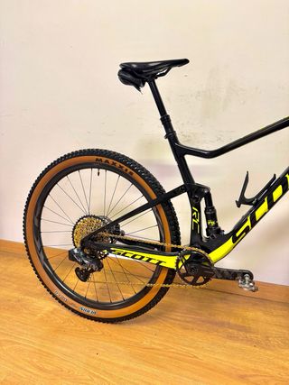 SCOTT SPARK RC WORLD CUP AXS FULL CARBONO T-L