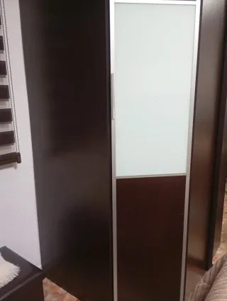 Armario de esquina madera y cristal