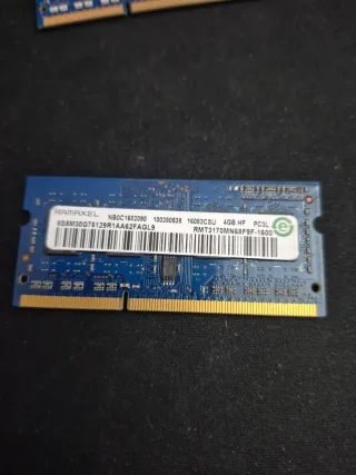 2x SK hynix 4GB DDR3L RAM Portátil