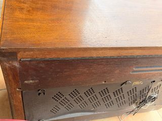 Mueble Tocadiscos La Voz de su Amo