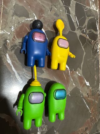 4 Figuras Among Us