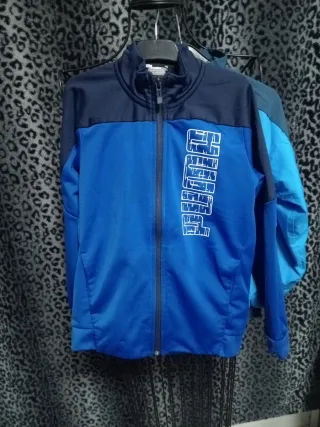 Lote 2 chaquetas Puma niño 8 años