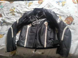 Chaqueta de moto Alpinestars negra