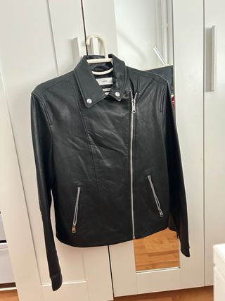 Chaqueta Cuero MNG Negra