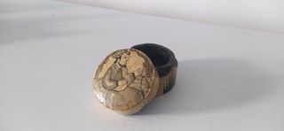 Caja antigua Cachemira con dibujo