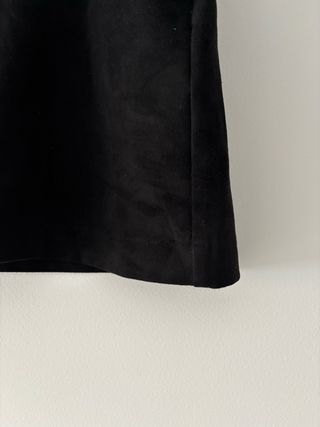 Falda Zara Terciopelo Negra Cinturón