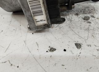 1640950 citroen 9685590380 bomba de dirección c4