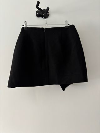 Falda cruzada ZARA negra