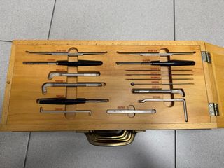 Caja de herramientas de ajuste Pentaconta