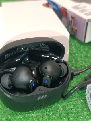 Auriculares JBL Tune Beam 2 Negro