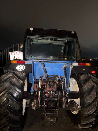 Tractor New Holland 110-90S Fiatagri