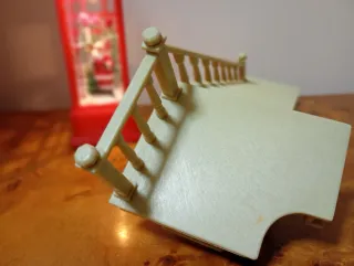 Escalera Sylvanian Families