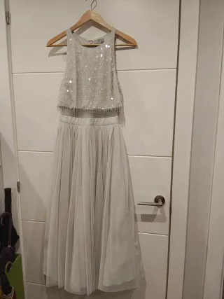 Vestido de fiesta plateado