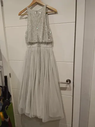 Vestido de fiesta plateado