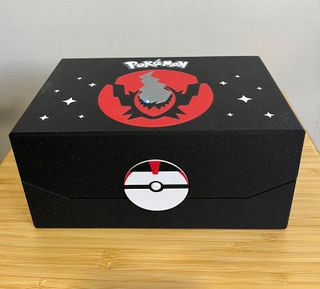 Caja de cartas Pokémon Darkrai