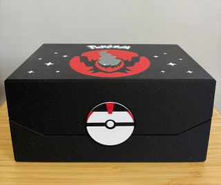 Caja de cartas Pokémon Darkrai