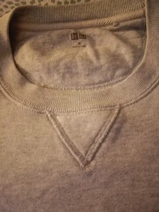Sudadera Uniqlo Gris