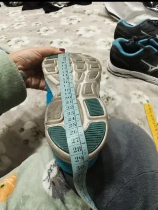 Scarpe da ginnastica blu e rosa