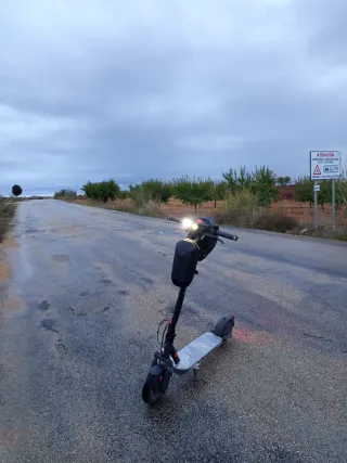 Xiaomi elite, 25 km/h, 45 Autonomia  400w,rueda 10