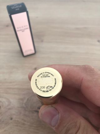 Gucci Pinta labios 208 The Met in Argentina