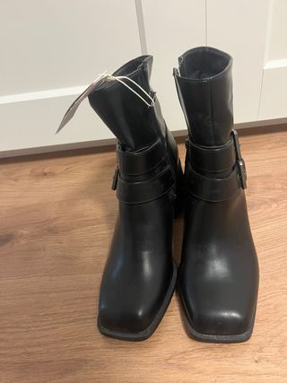 Botines tacón negros cremallera talla 39