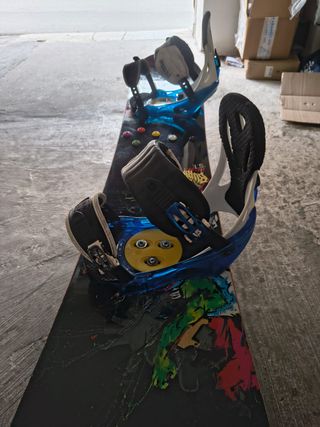 Burton Blunt 151 Snowboard + Attacchi Freestyle M