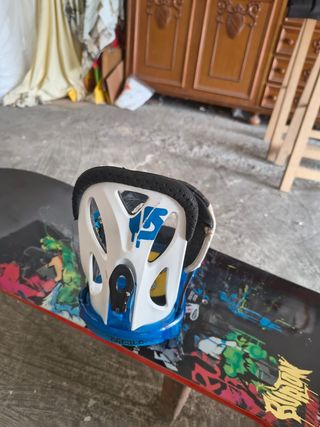 Burton Blunt 151 Snowboard + Attacchi Freestyle M