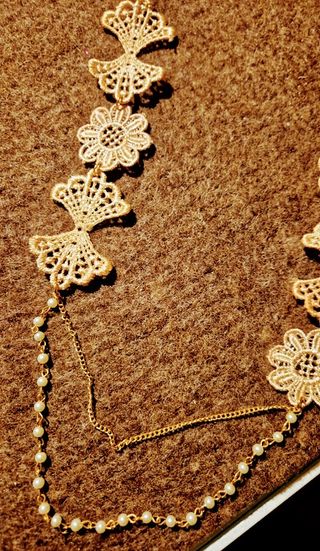 Collana Clayre&Eef pizzo macramé oro