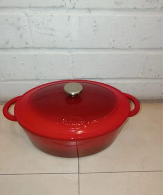 Olla Staub Hierro Fundido Roja Grande