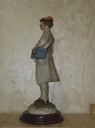 Figura decorativa SETRA