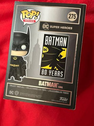 Funko pop batman numero 275