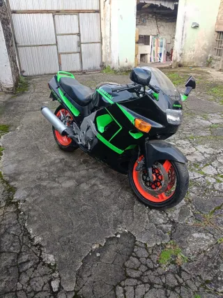 Kawasaki ZZR 600