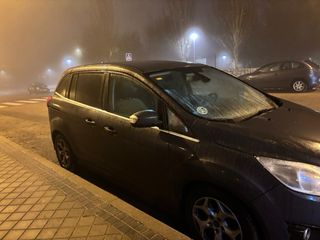 Ford Grand C-MAX 2011