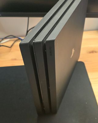 Controller PS4 Pro da 1 TB + ESP32 + 2